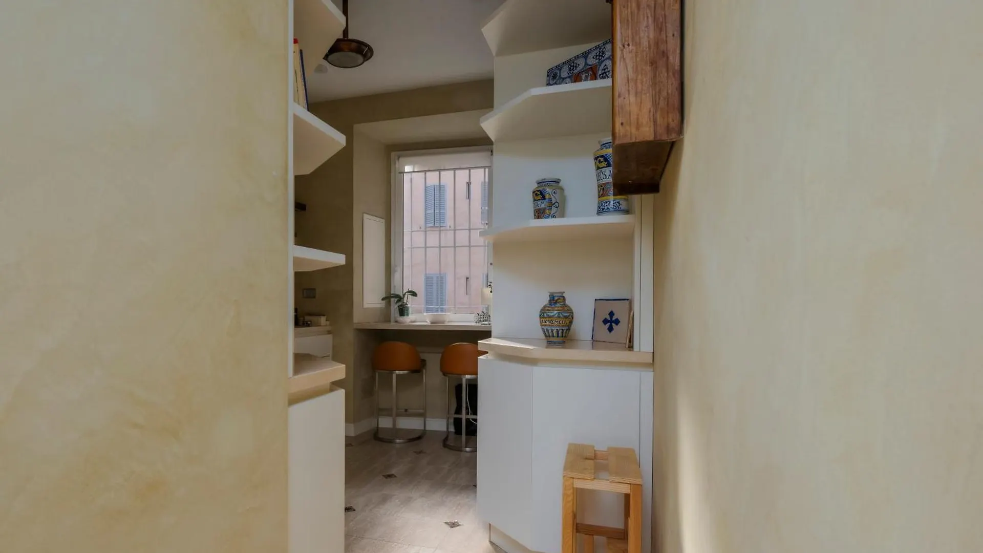 Arts Apartment Santa Maria Maggiore Zen 35 Rome Italy