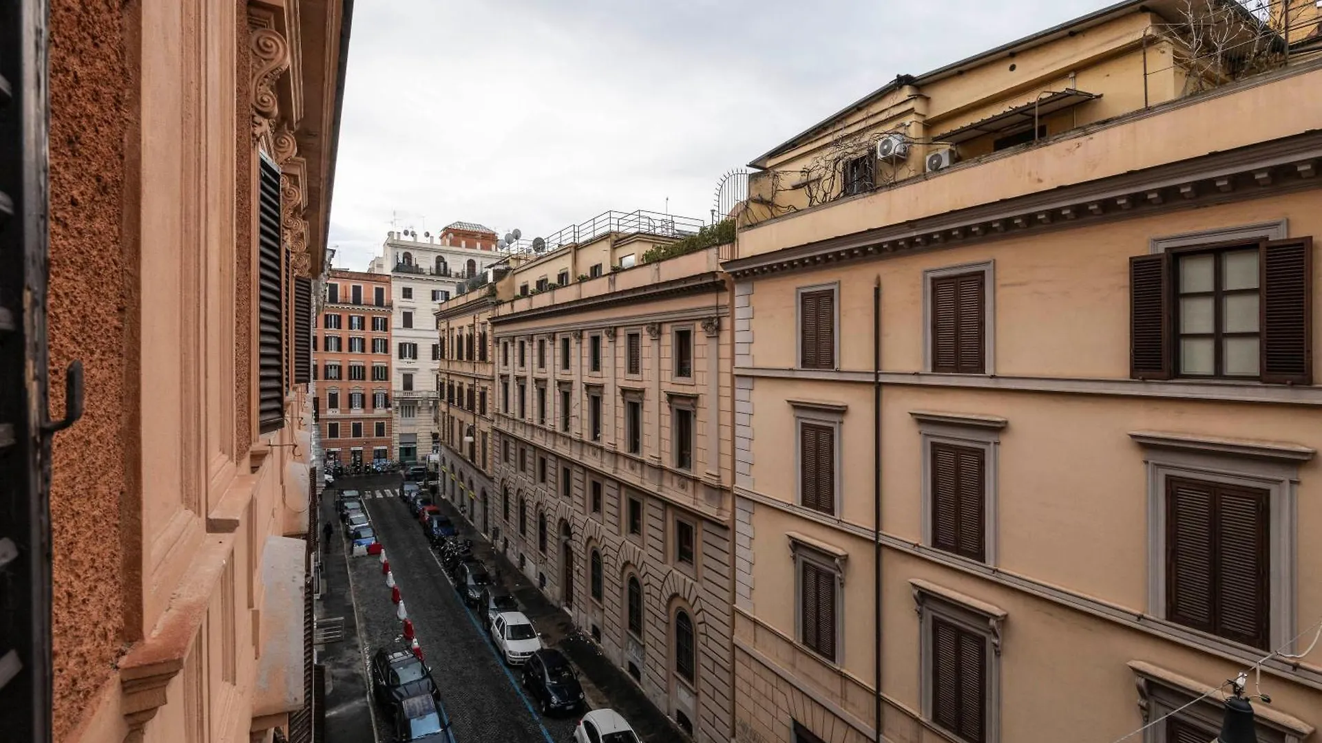Arts Apartment Santa Maria Maggiore Zen 35 Rome Italy
